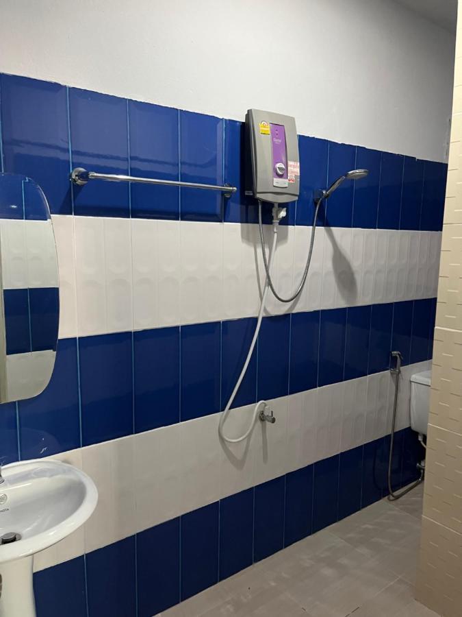 קו פי פי Reggaeinn מראה חיצוני תמונה